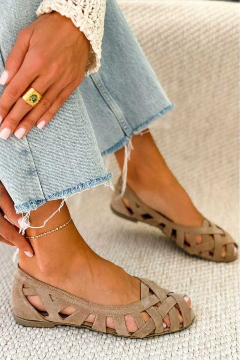 DELAMONT| Sandales Tressées Fermées Chloé