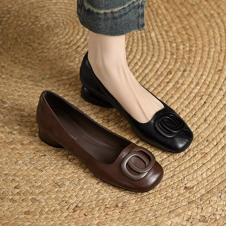 DELAMONT | Ballerines Carrées à Ornement Valérie