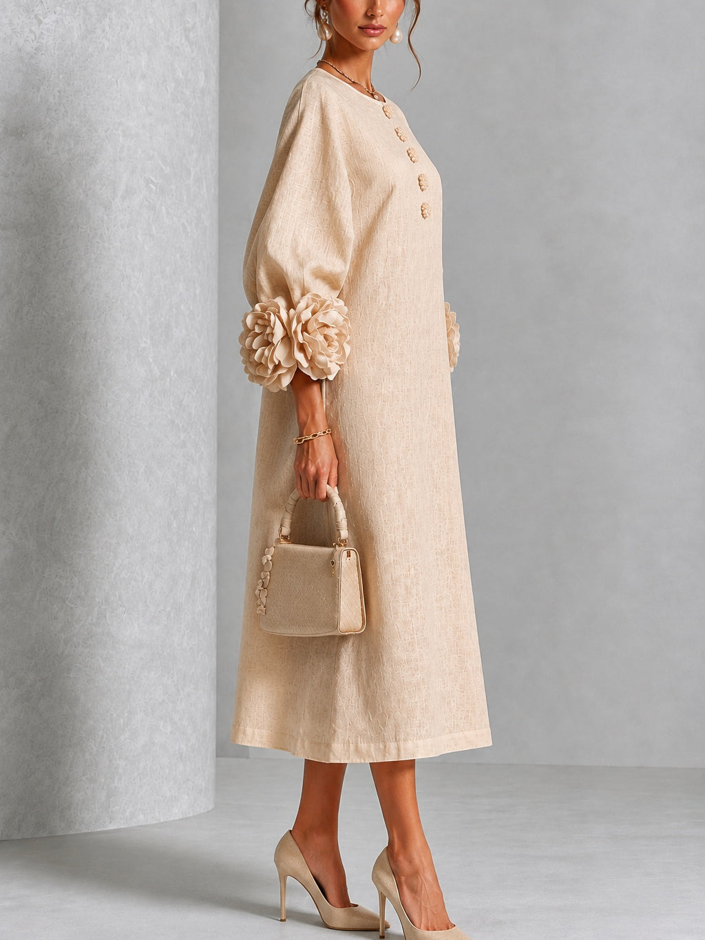 Capucine | Robe midi à manches bouffantes et boutons fleuris