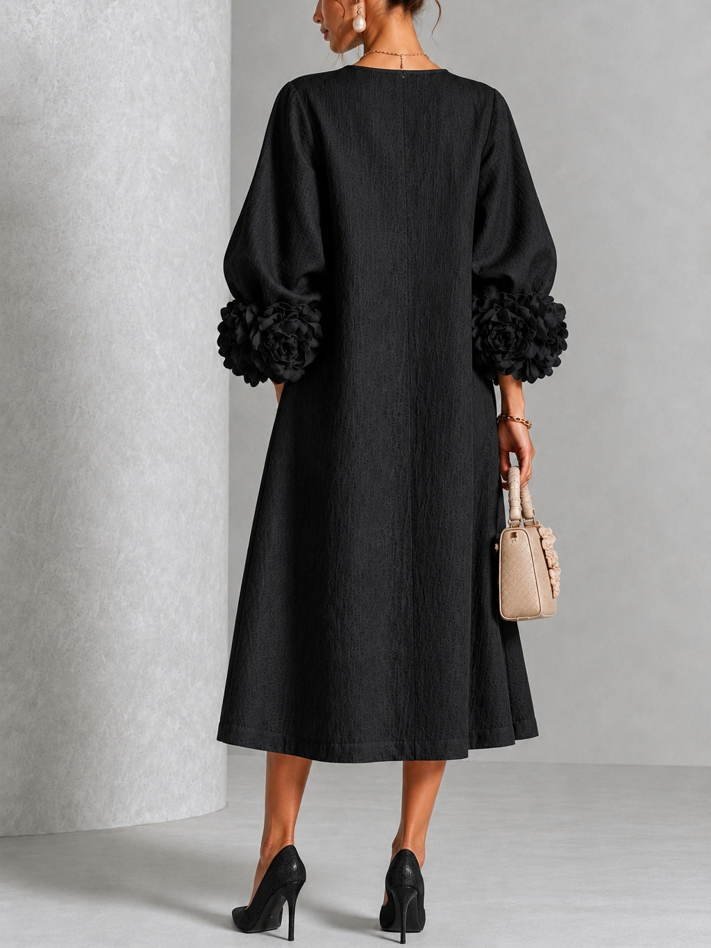 Capucine | Robe midi à manches bouffantes et boutons fleuris