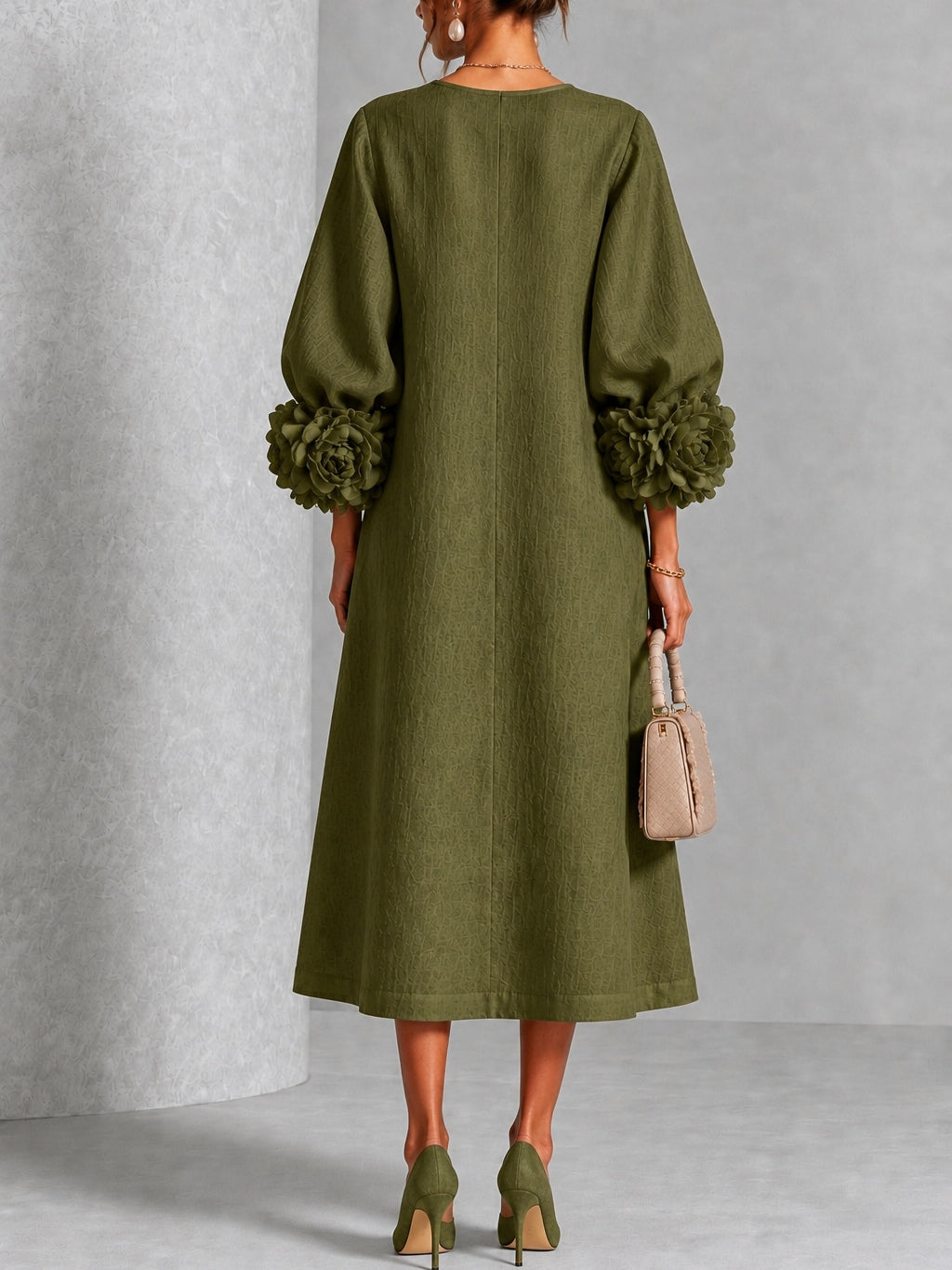 Capucine | Robe midi à manches bouffantes et boutons fleuris