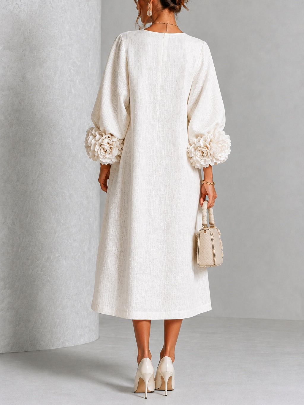 Capucine | Robe midi à manches bouffantes et boutons fleuris