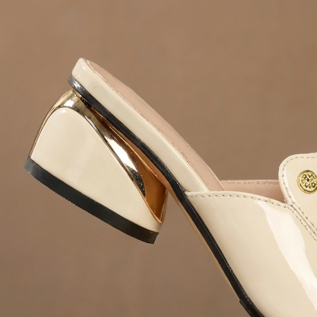 DELAMONT| Mules Vernies à Talon Sophie