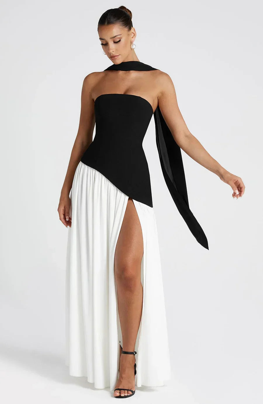 DELAMONT| Robe Élégante Claire